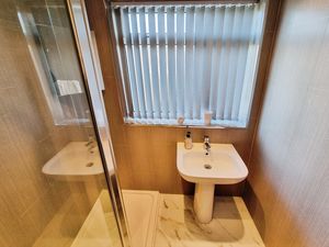 Photo 1- click for photo gallery